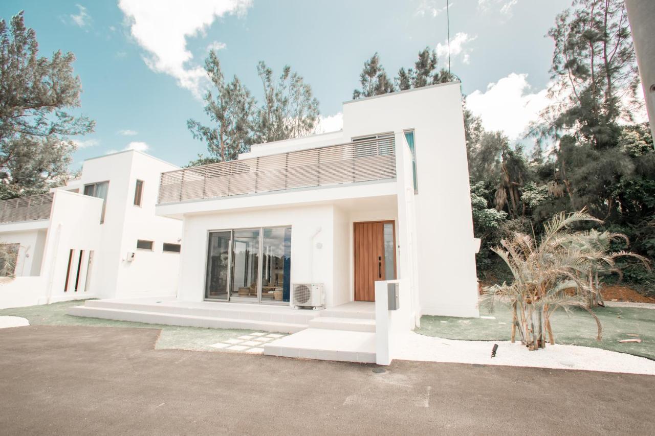 Hale恩納村 Ys Casa Villa ภายนอก รูปภาพ